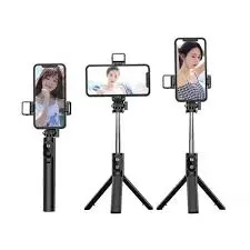 Q07 Bluetooth Selfie Stick With Light And Bluetooth Remote Control 3.webp