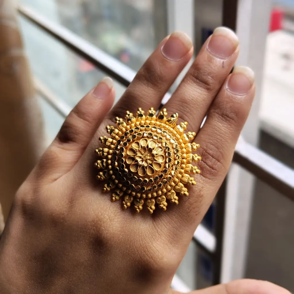 Royal Antique Sunflower Ring 2.webp