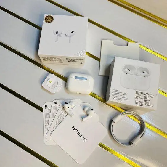 AirPods_Pro_2_4.webp