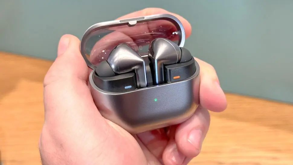 Samsung Galaxy Buds 3 True Wireless Bluetooth Earbuds 4.webp